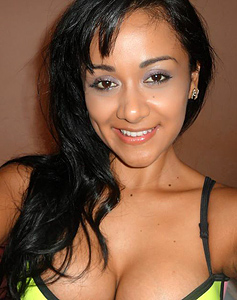 39 Year Old Chone, Ecuador Woman
