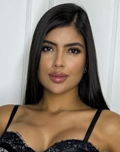 29 Year Old Medellin, Colombia Woman