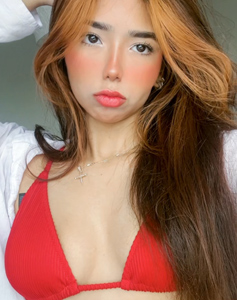 21 Year Old Barranquilla, Colombia Woman