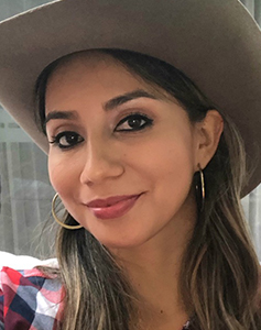 37 Year Old Villavicencio, Colombia Woman