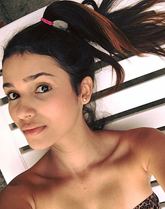 30 Year Old Cartagena, Colombia Woman